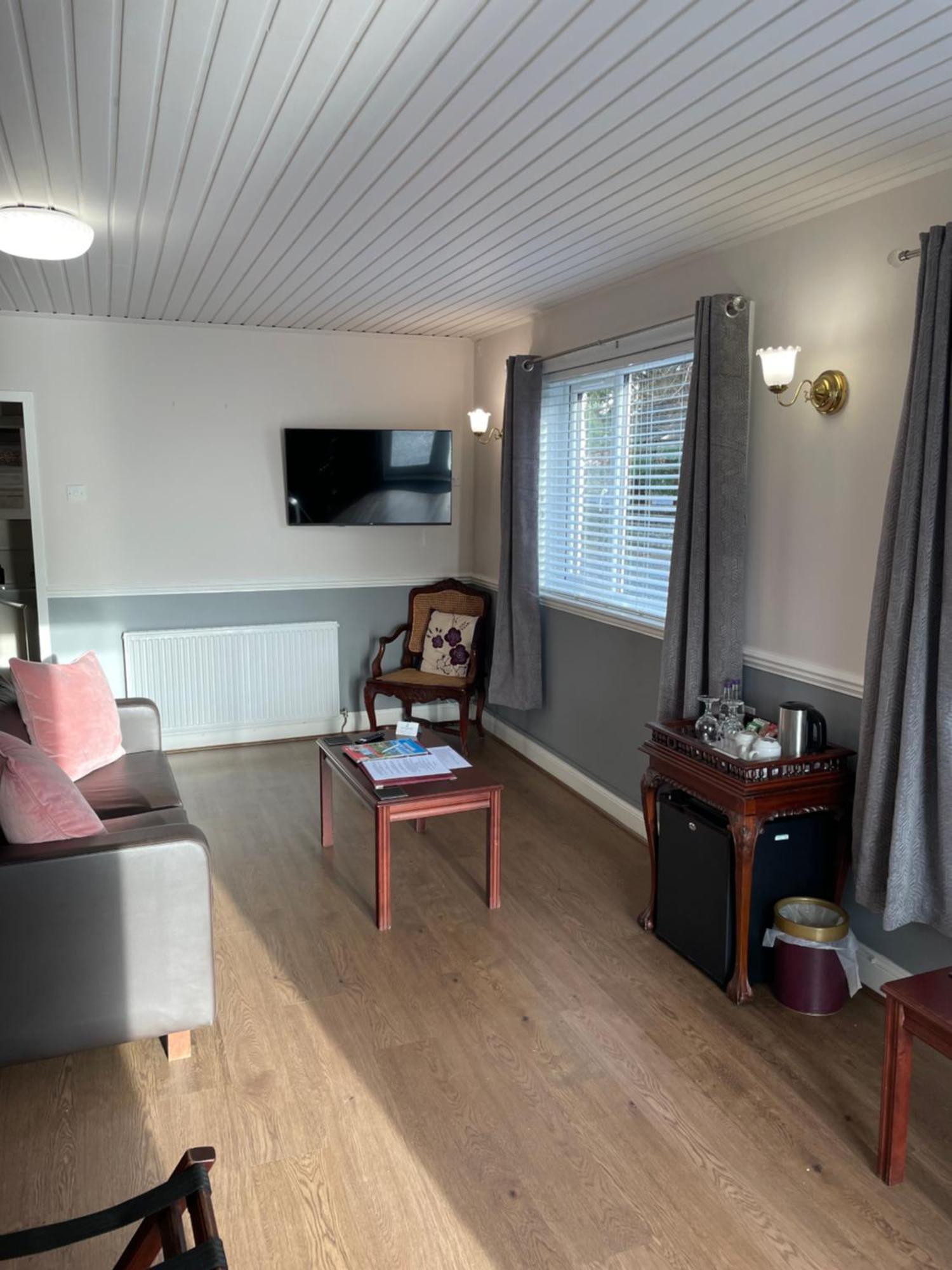 The Claymore Guest House Pitlochry Eksteriør billede